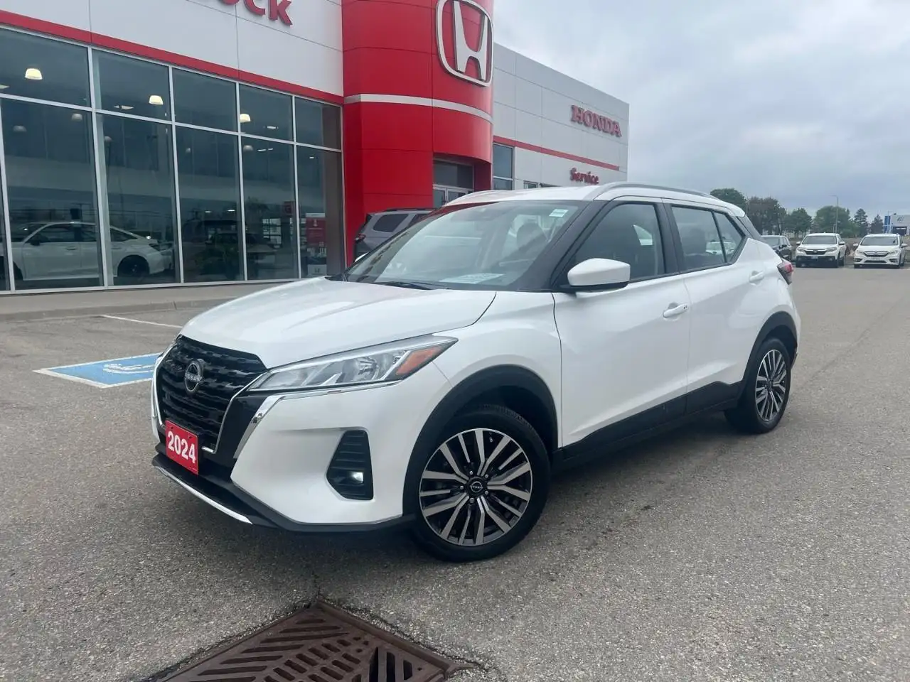 2024 Nissan Kicks