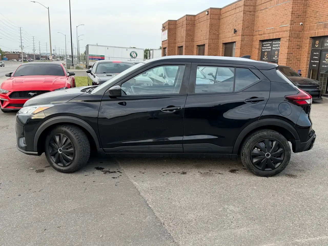 Nissan Kicks photo Nissan Kicks