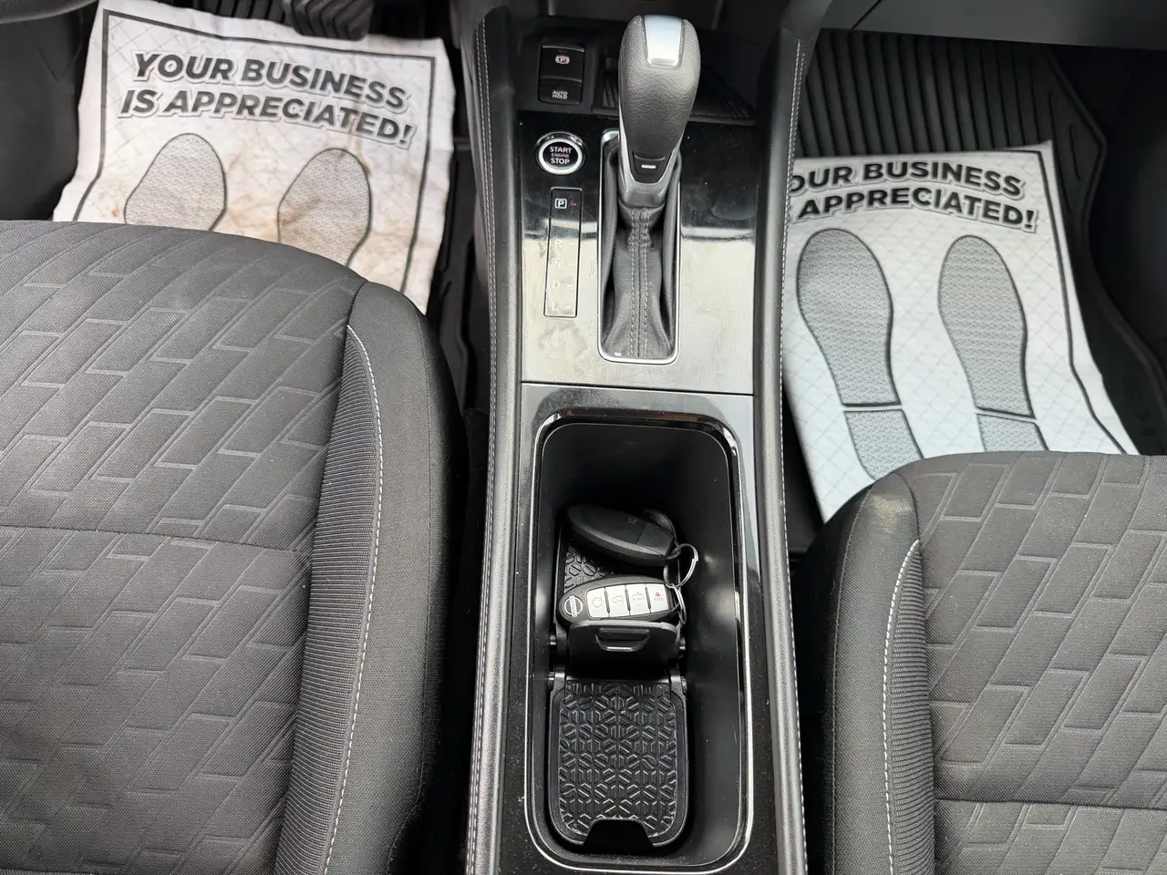 Nissan Kicks photo Nissan Kicks