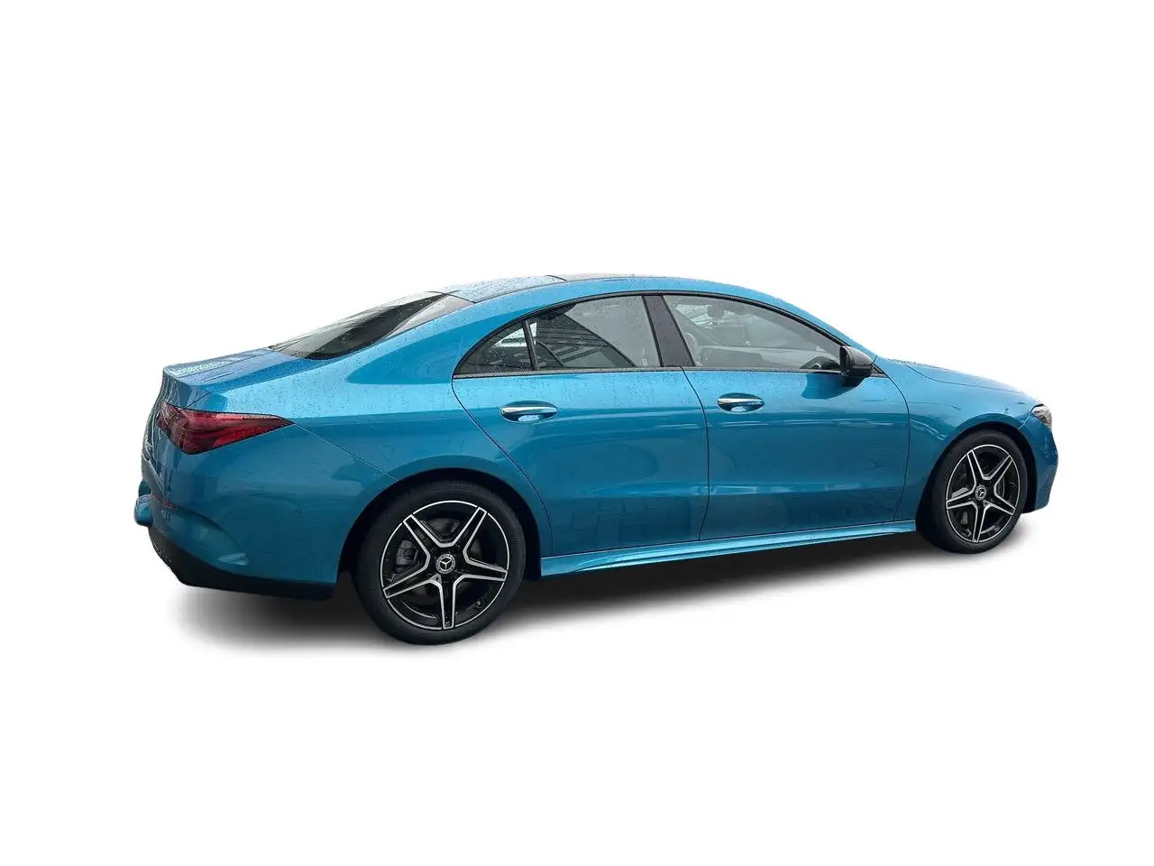Mercedes-Benz CLA снимка Mercedes-Benz CLA
