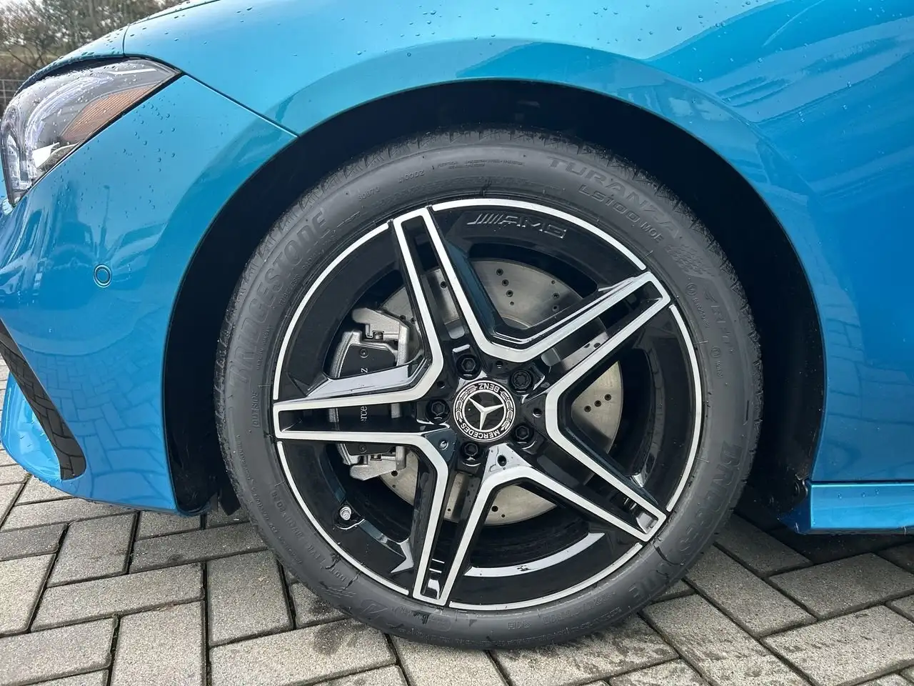 Mercedes-Benz CLA снимка Mercedes-Benz CLA