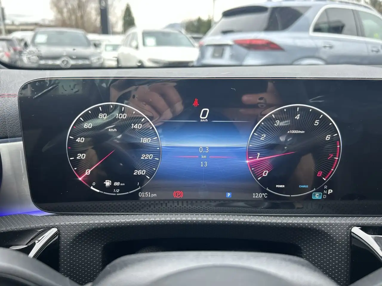 Mercedes-Benz CLA снимка Mercedes-Benz CLA