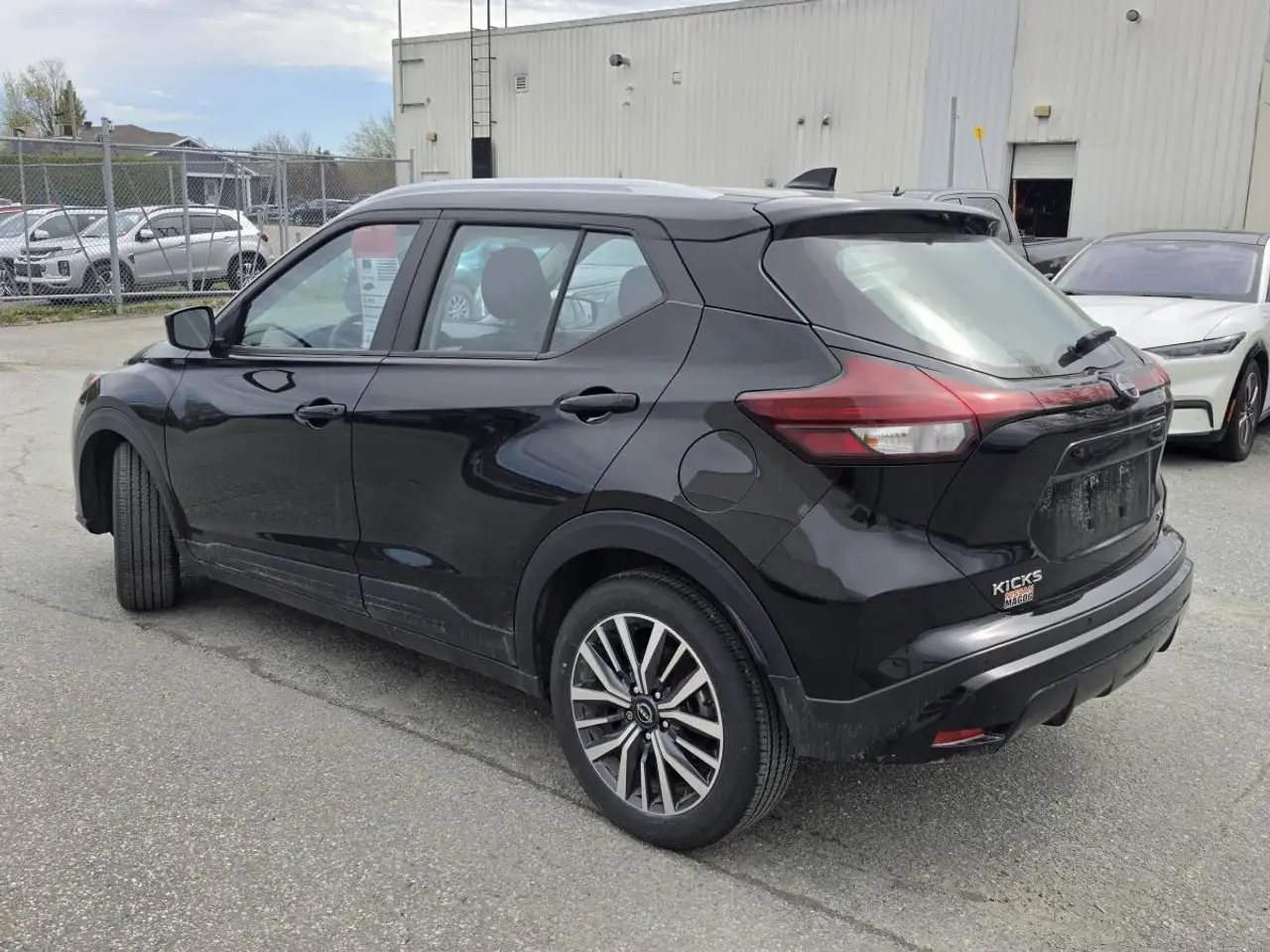 Nissan Kicks photo Nissan Kicks