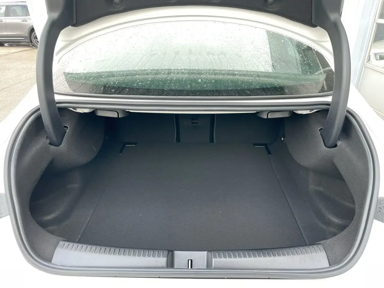 Mercedes-Benz CLA снимка Mercedes-Benz CLA
