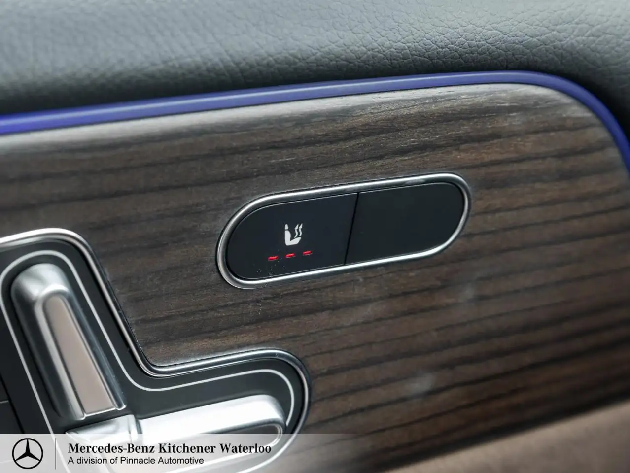 Mercedes-Benz GLB снимка Mercedes-Benz GLB