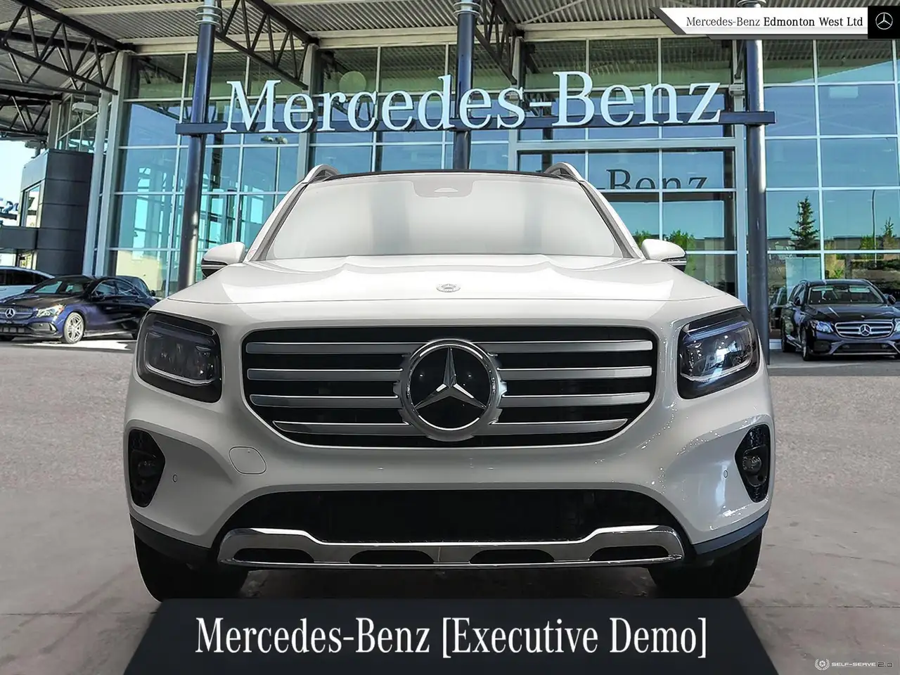 Mercedes-Benz GLB снимка Mercedes-Benz GLB