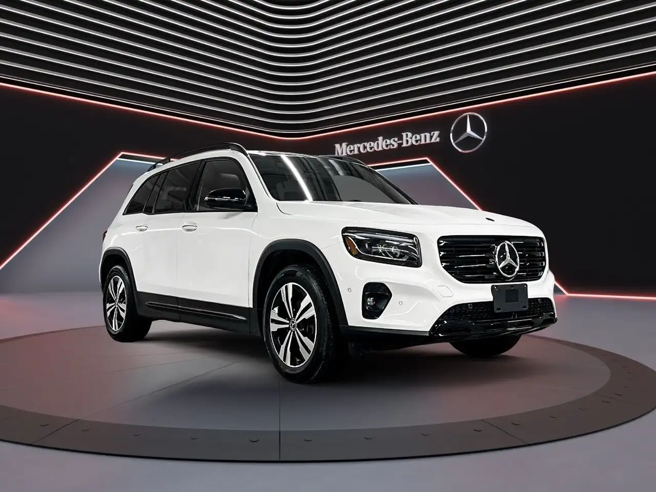 Mercedes-Benz GLB снимка Mercedes-Benz GLB