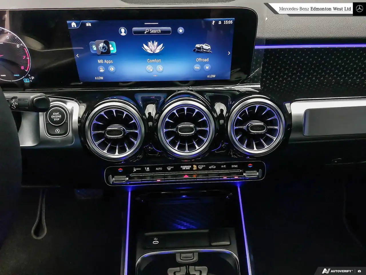 Mercedes-Benz GLB снимка Mercedes-Benz GLB