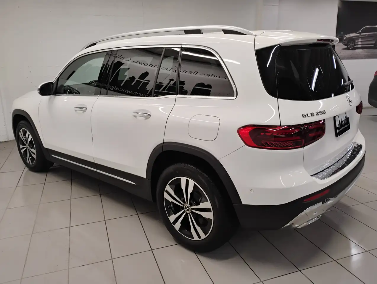 Mercedes-Benz GLB снимка Mercedes-Benz GLB