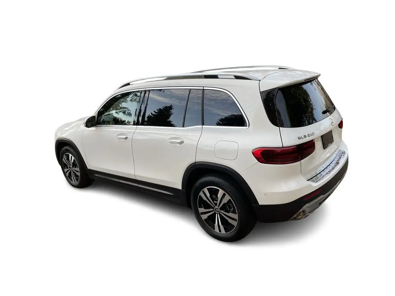 Mercedes-Benz GLB снимка Mercedes-Benz GLB