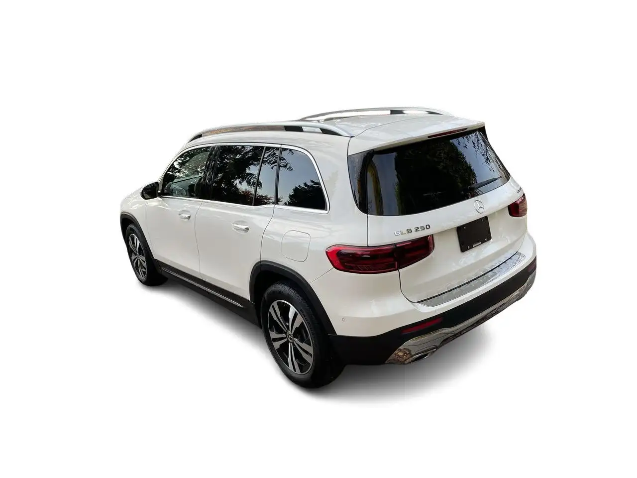 Mercedes-Benz GLB снимка Mercedes-Benz GLB