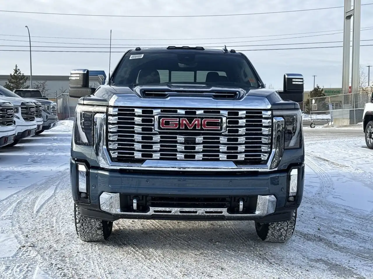 GMC Sierra 3500HD снимка GMC Sierra 3500HD