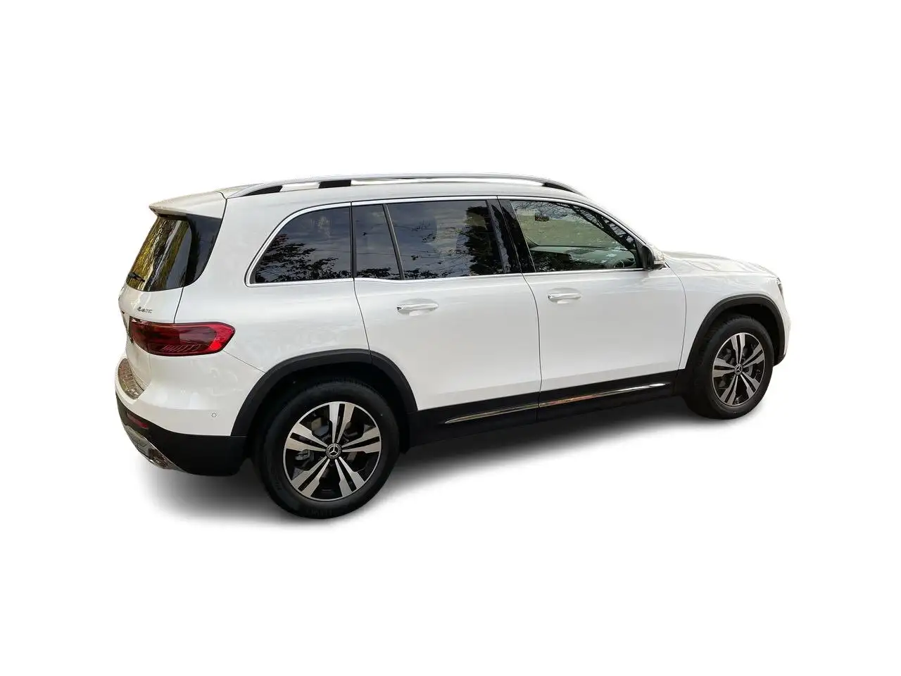 Mercedes-Benz GLB снимка Mercedes-Benz GLB