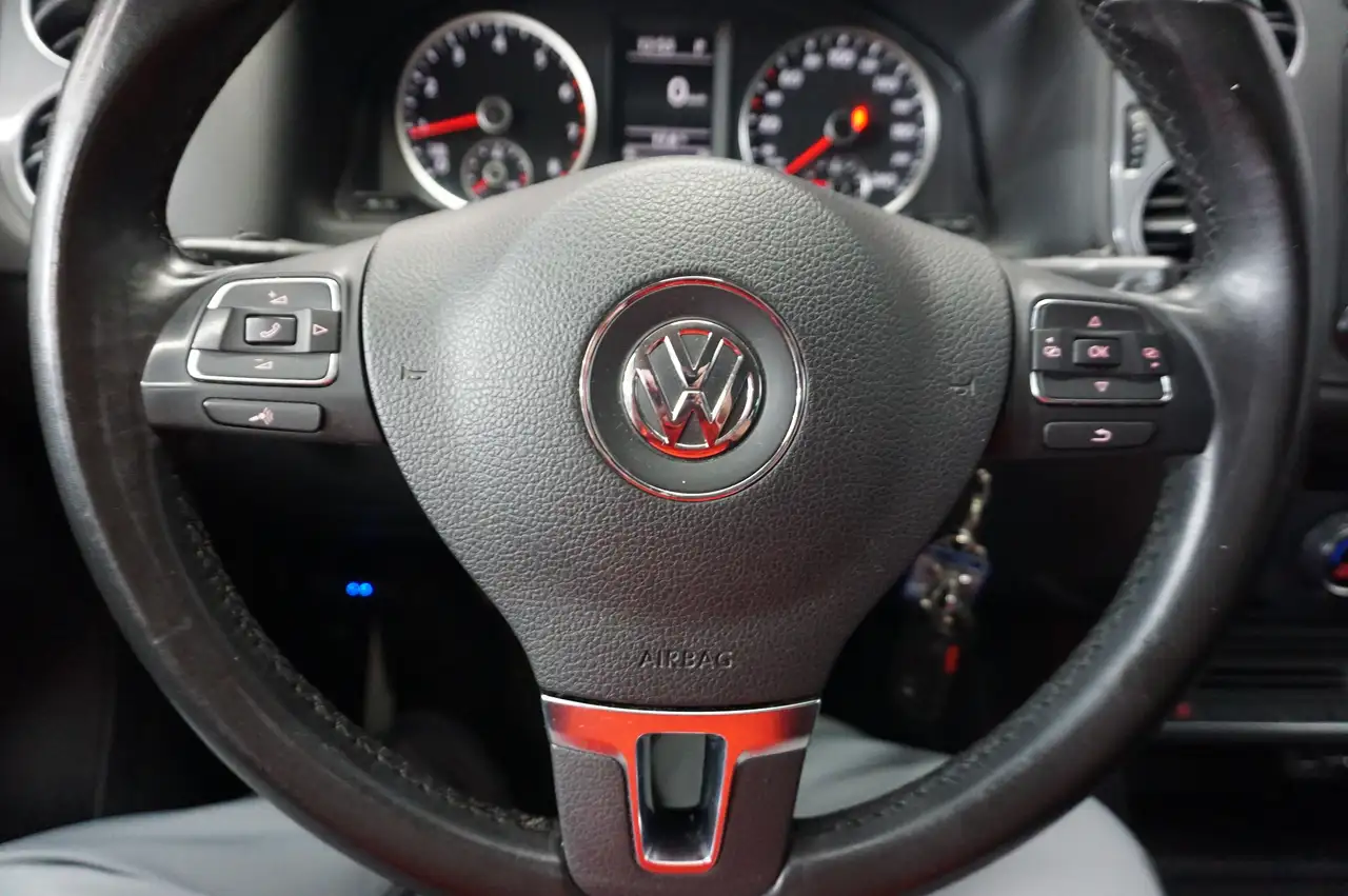 Volkswagen Tiguan снимка Volkswagen Tiguan