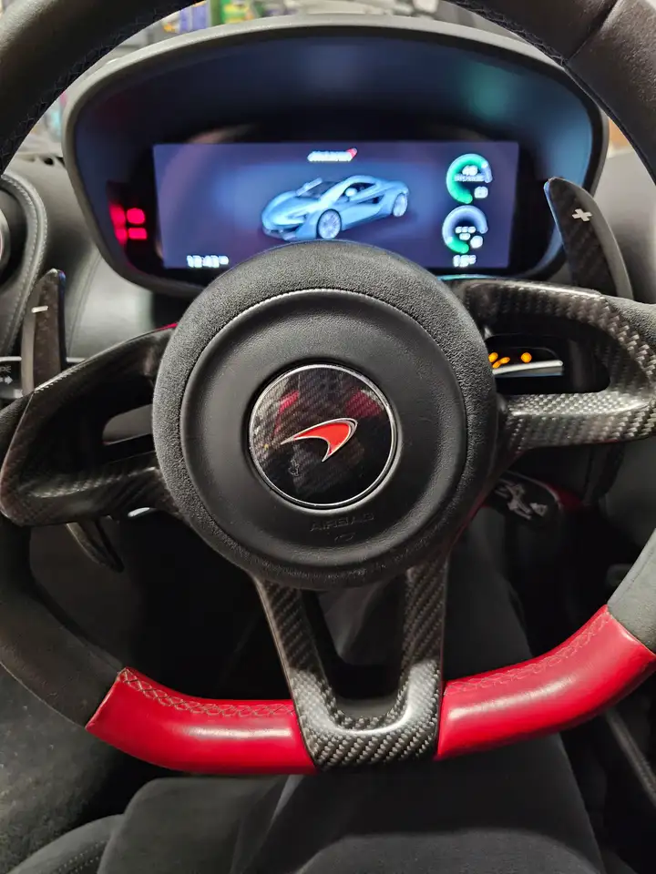 McLaren 570GT снимка McLaren 570GT