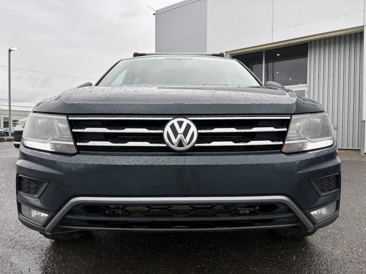 Volkswagen Tiguan снимка Volkswagen Tiguan