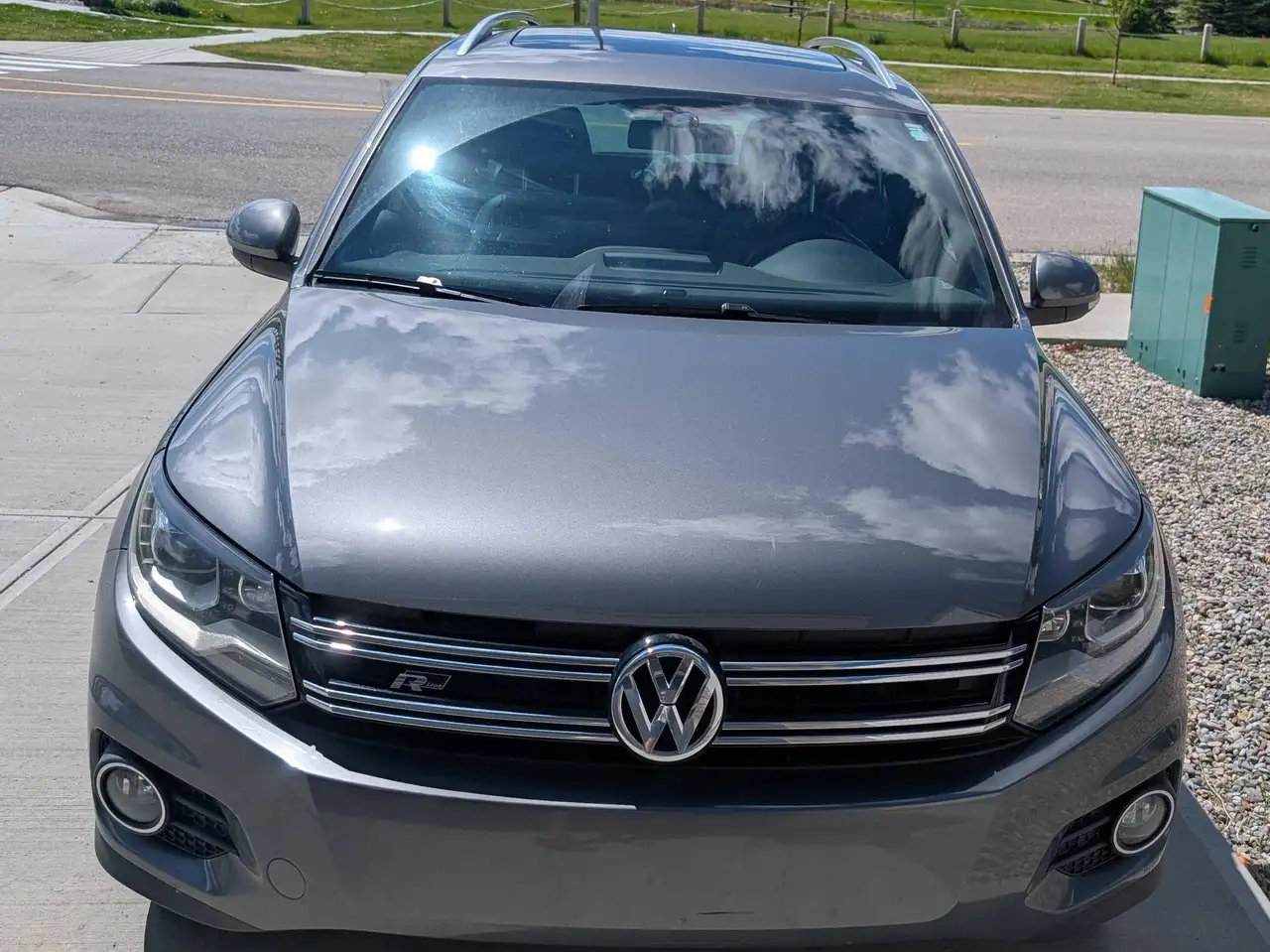 Volkswagen Tiguan снимка Volkswagen Tiguan