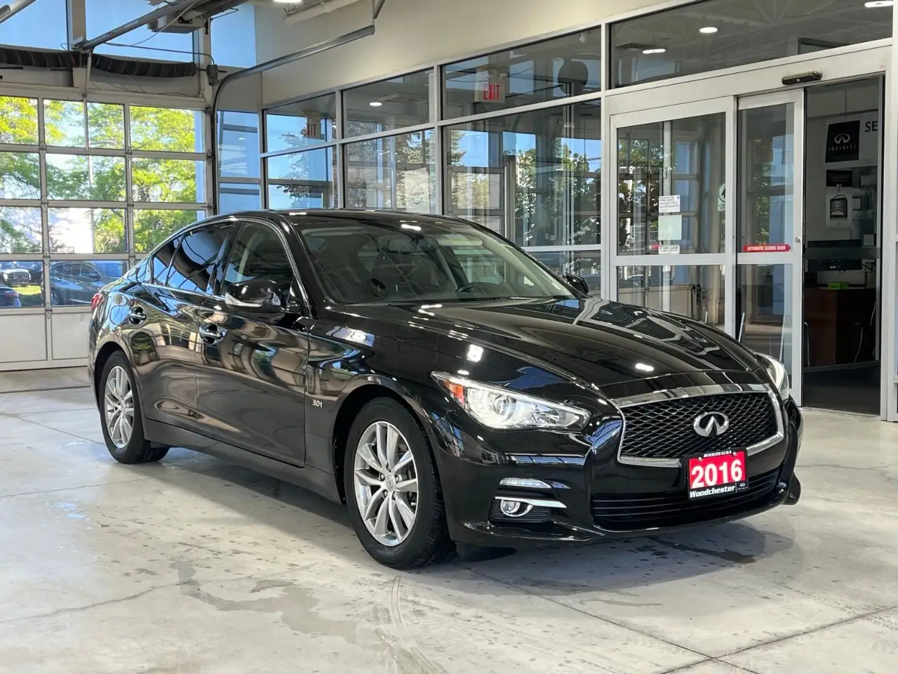 Infiniti Q50 photo Infiniti Q50
