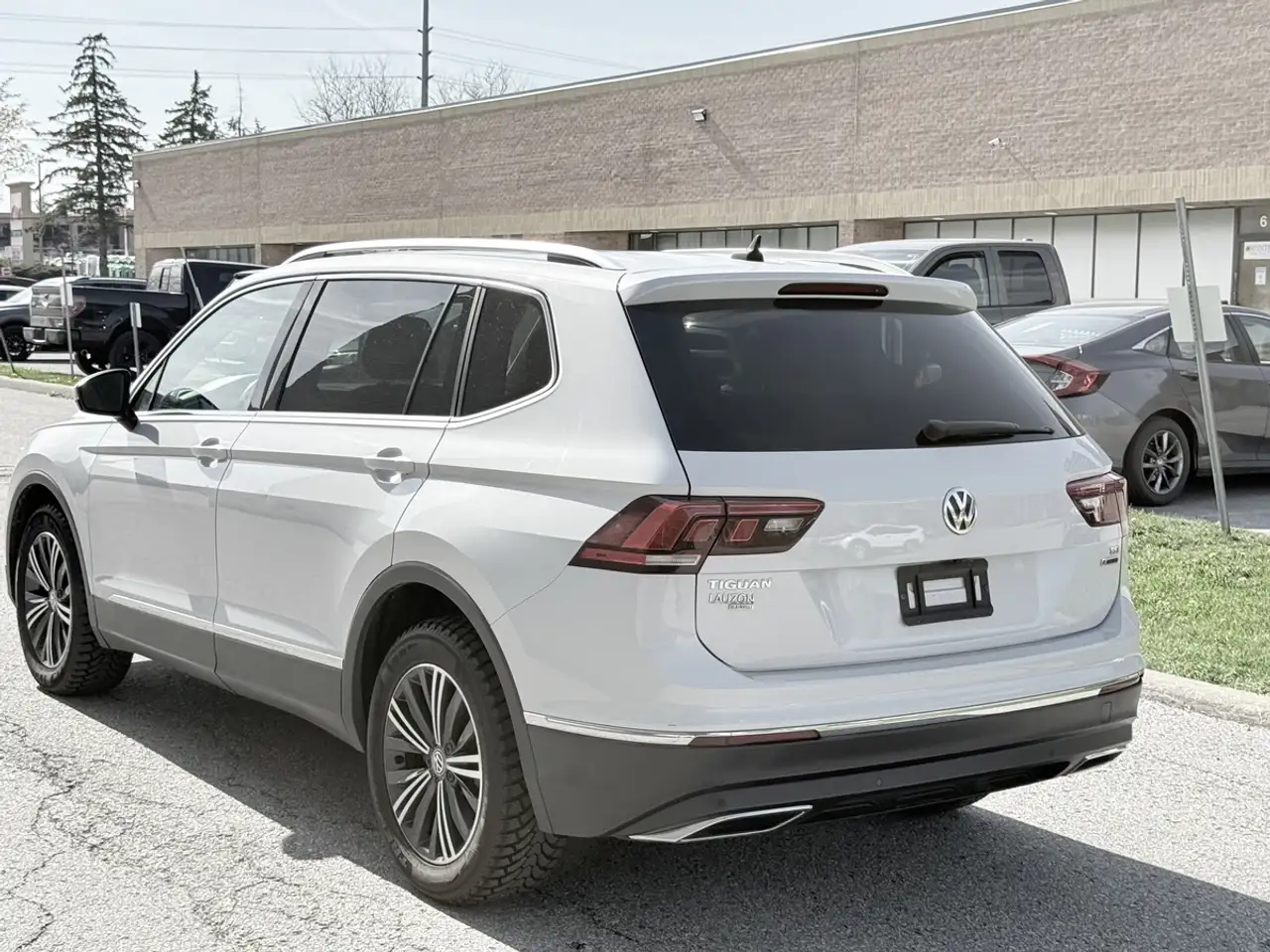 Volkswagen Tiguan снимка Volkswagen Tiguan
