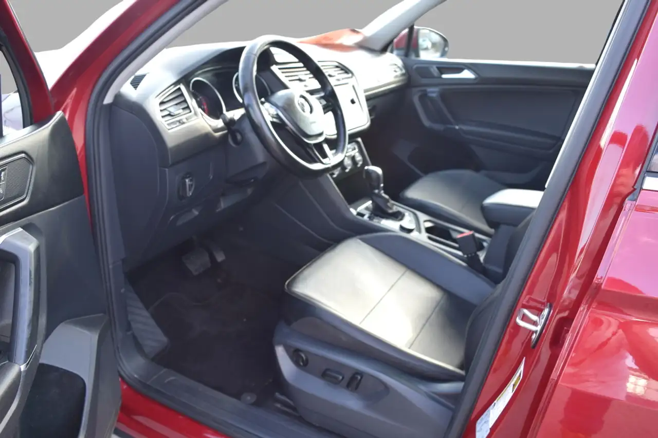 Volkswagen Tiguan снимка Volkswagen Tiguan
