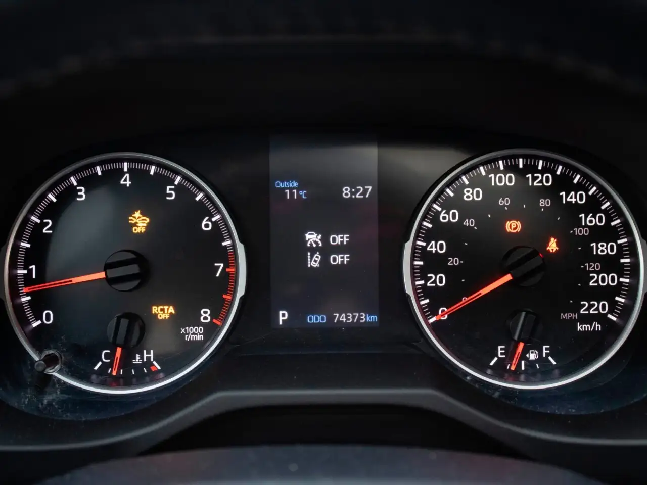 Toyota RAV 4 снимка Toyota RAV 4