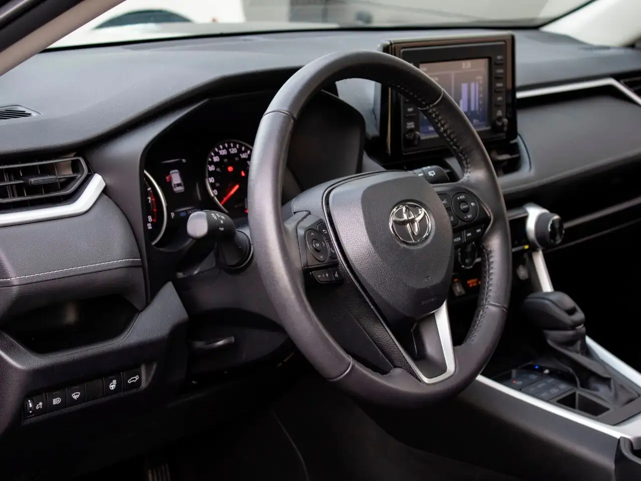 Toyota RAV 4 снимка Toyota RAV 4