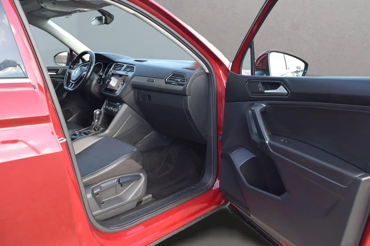 Volkswagen Tiguan снимка Volkswagen Tiguan