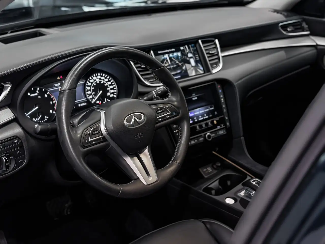 Infiniti QX50 снимка Infiniti QX50