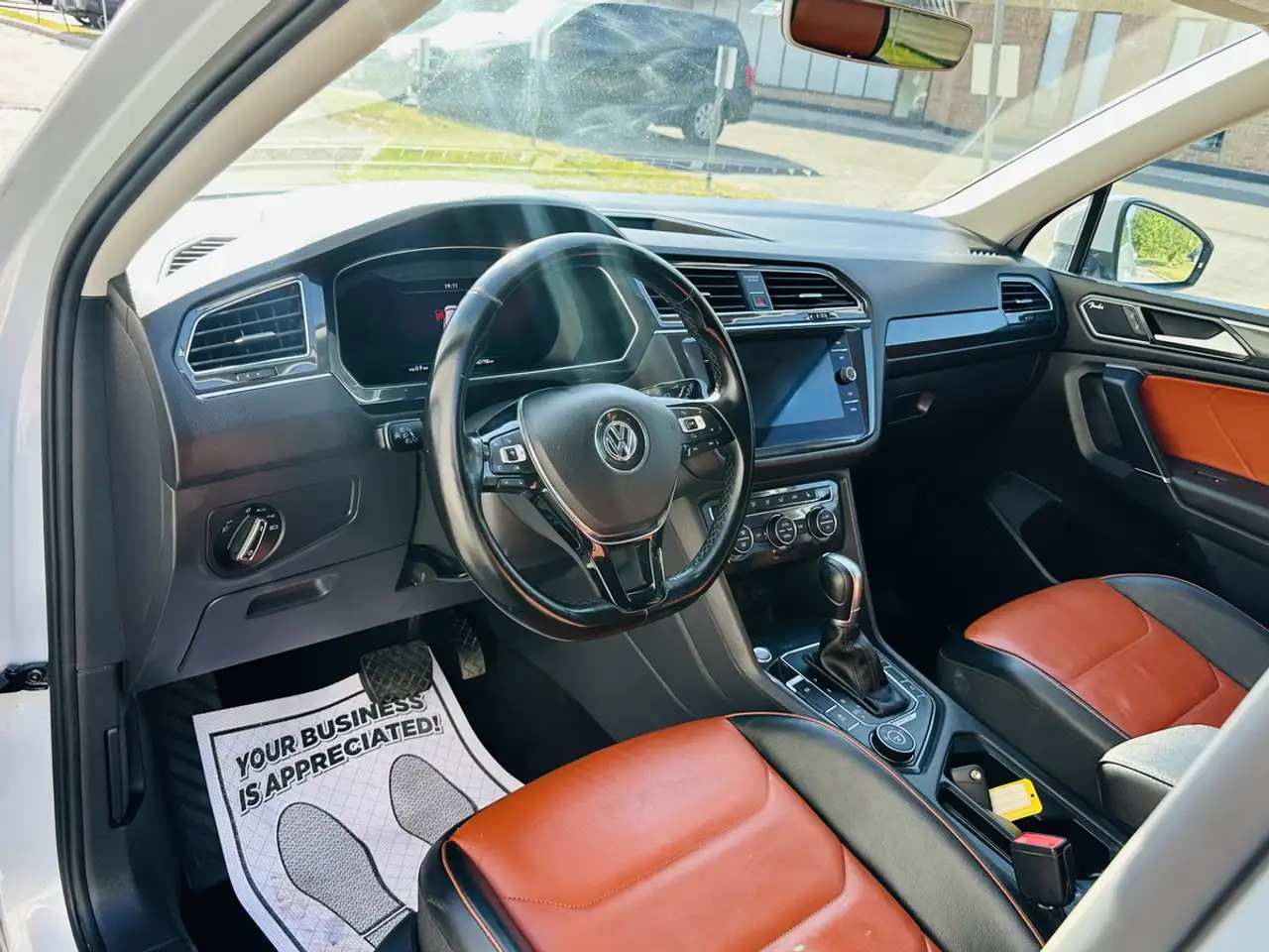 Volkswagen Tiguan снимка Volkswagen Tiguan