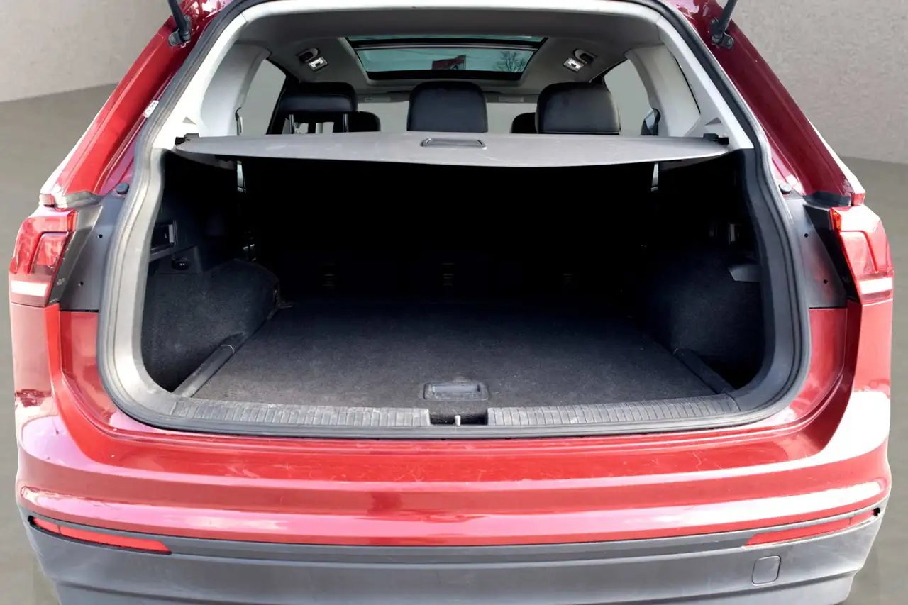 Volkswagen Tiguan снимка Volkswagen Tiguan