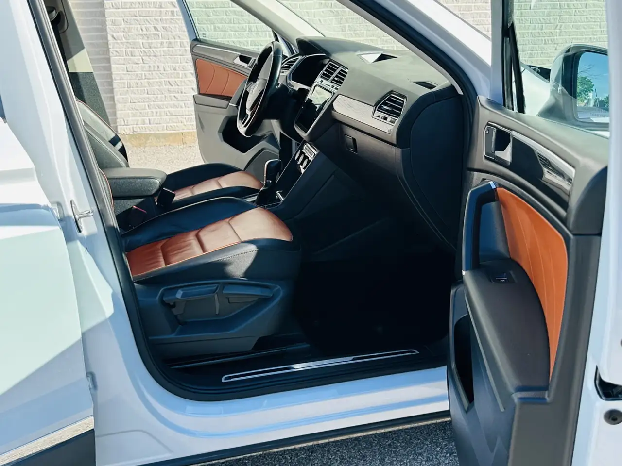 Volkswagen Tiguan снимка Volkswagen Tiguan