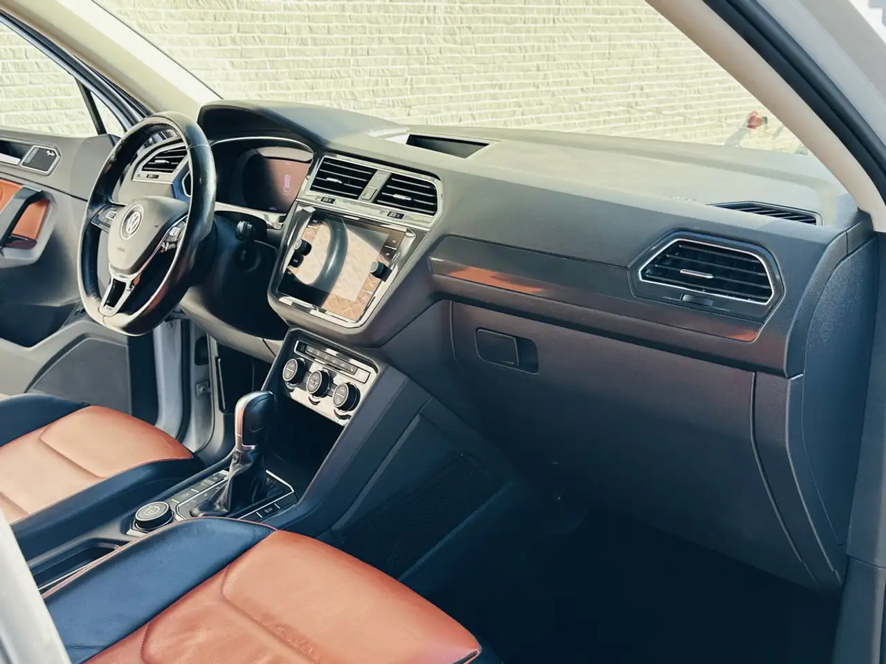 Volkswagen Tiguan снимка Volkswagen Tiguan
