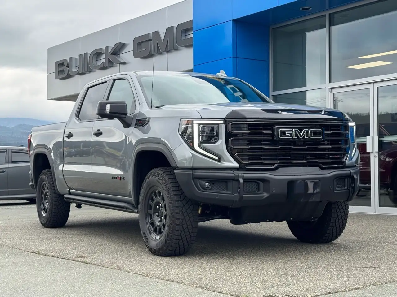 GMC Sierra 1500 снимка GMC Sierra 1500