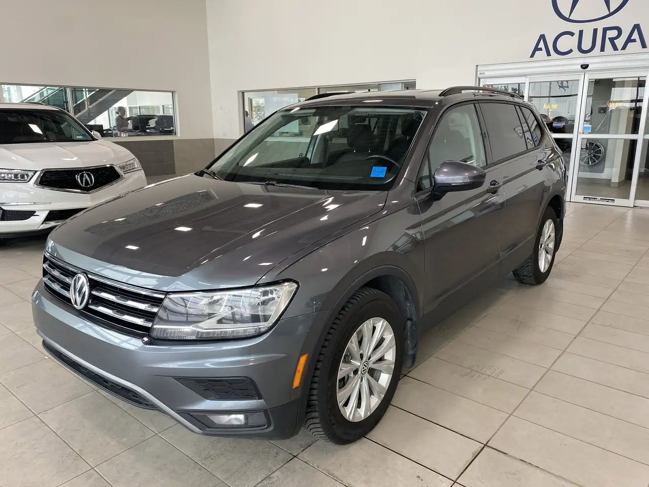 Volkswagen Tiguan снимка Volkswagen Tiguan