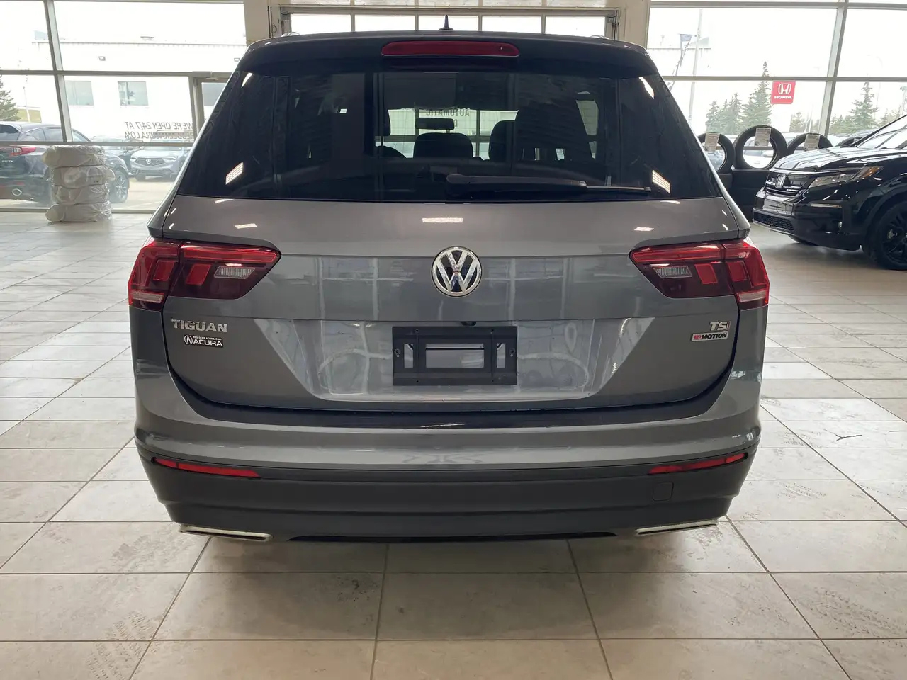 Volkswagen Tiguan снимка Volkswagen Tiguan