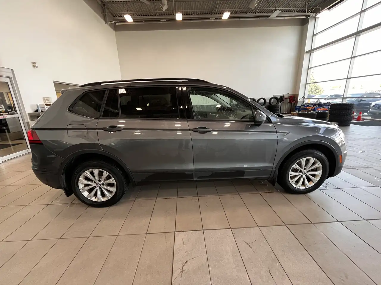 Volkswagen Tiguan снимка Volkswagen Tiguan