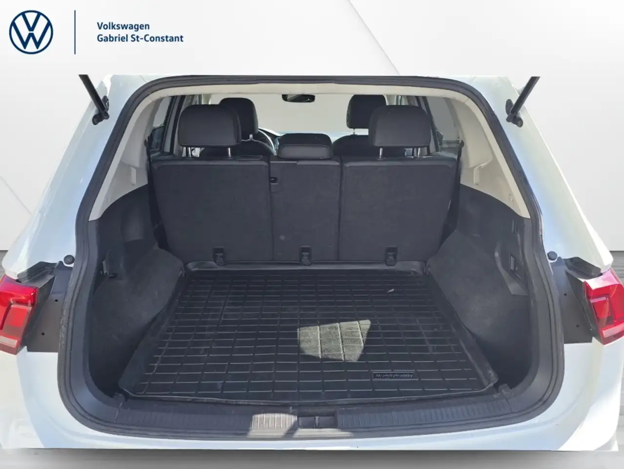 Volkswagen Tiguan снимка Volkswagen Tiguan