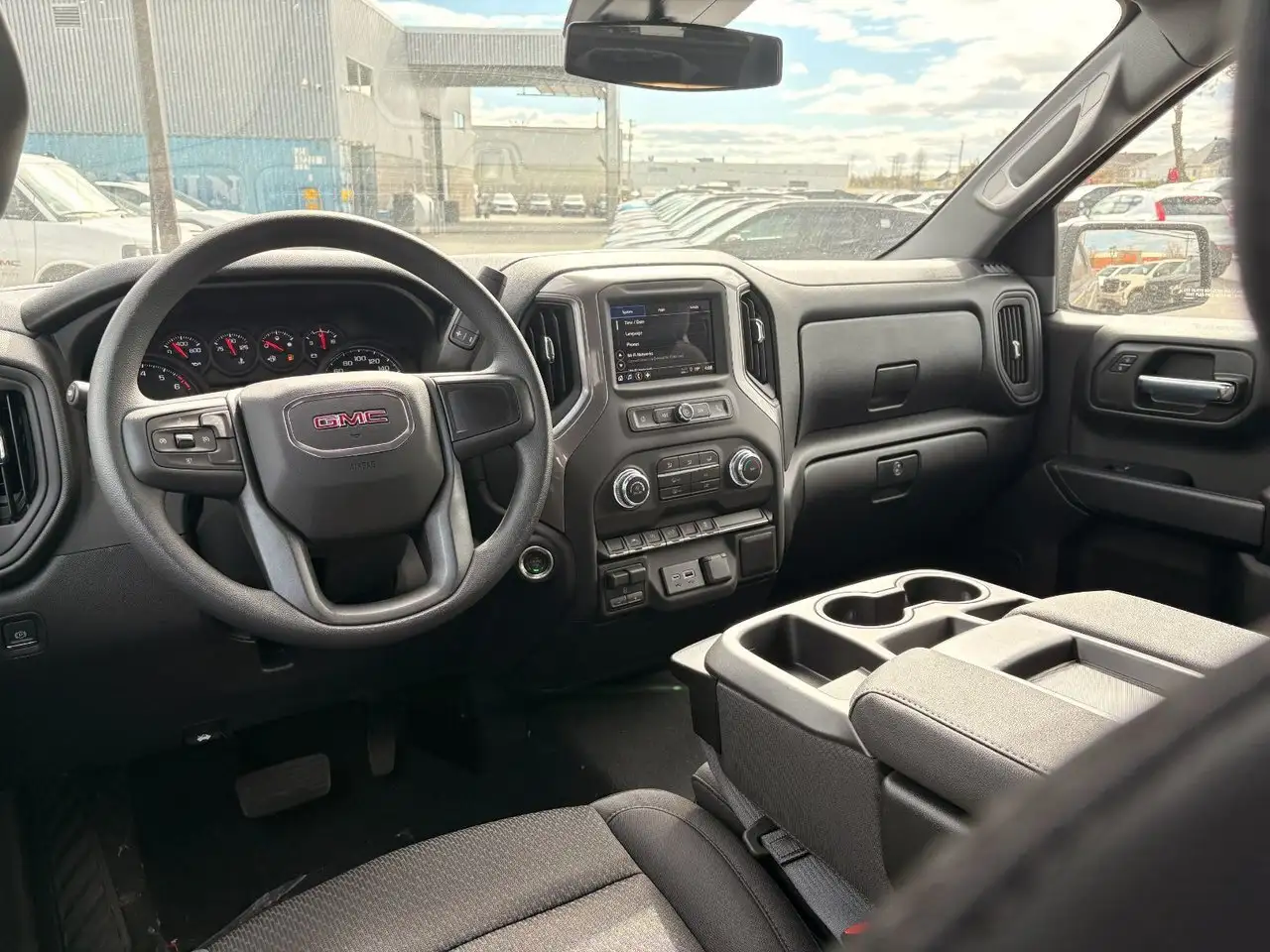 GMC Sierra 1500 снимка GMC Sierra 1500