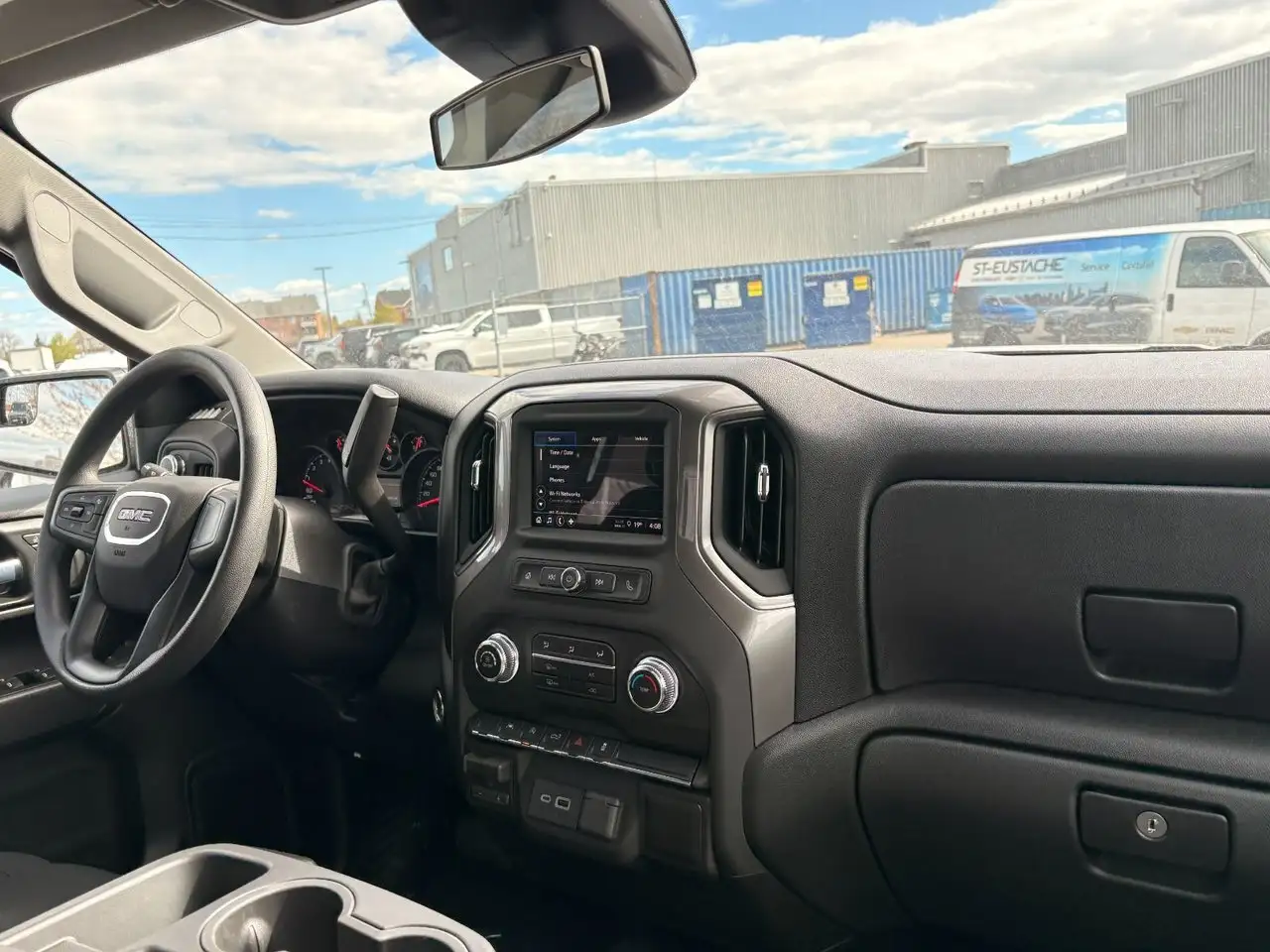 GMC Sierra 1500 снимка GMC Sierra 1500