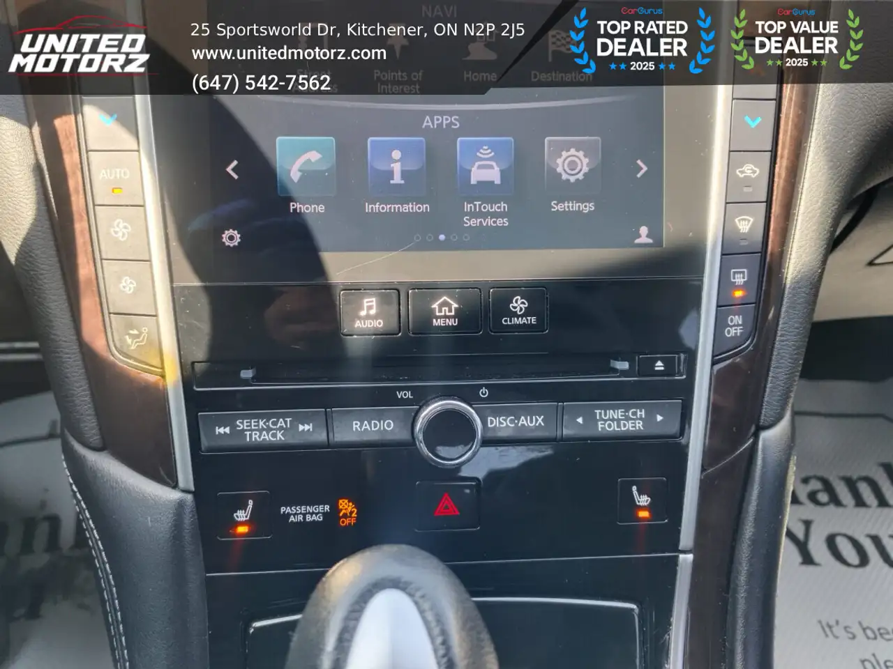 Infiniti Q50 снимка Infiniti Q50
