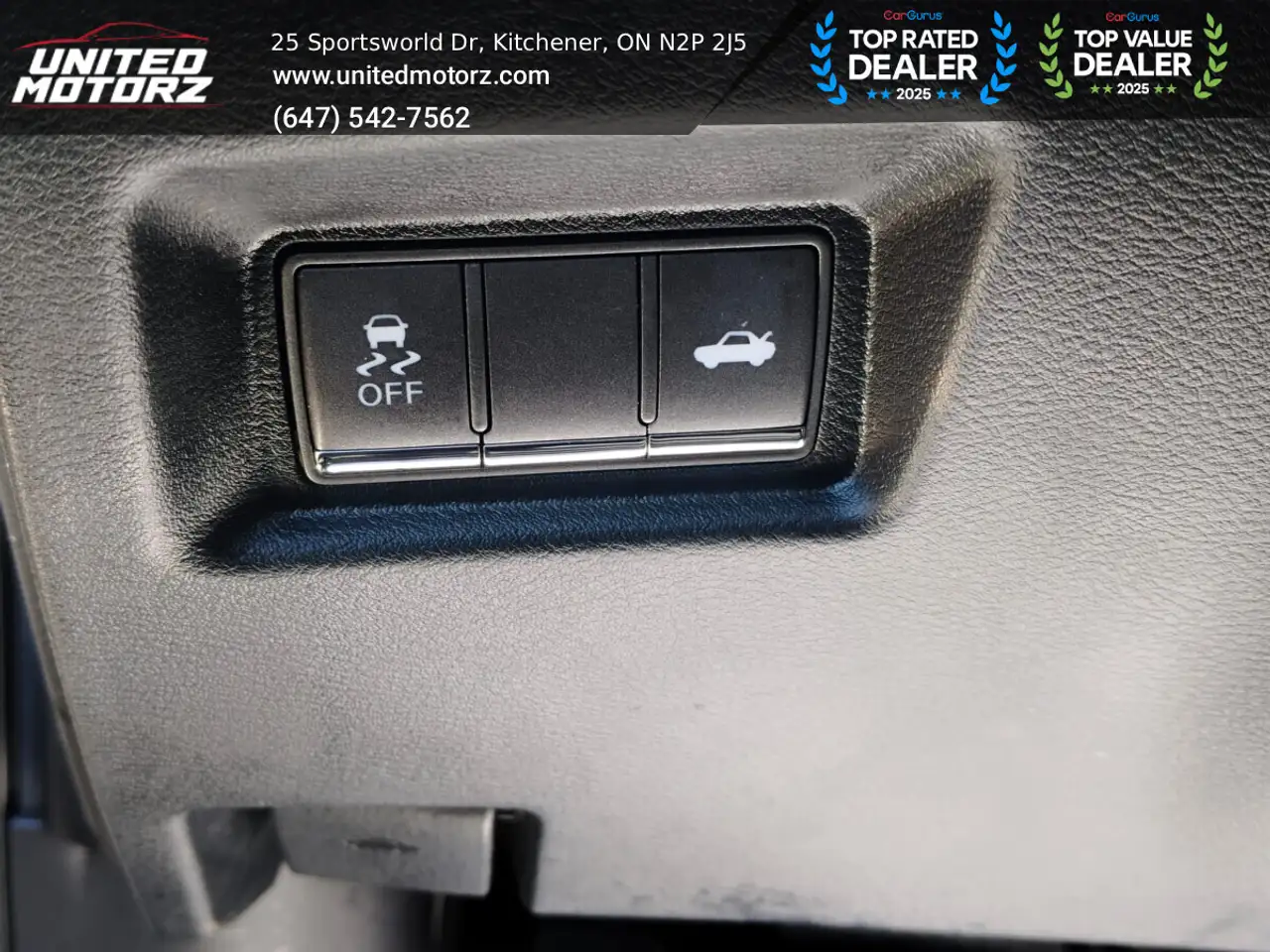 Infiniti Q50 снимка Infiniti Q50