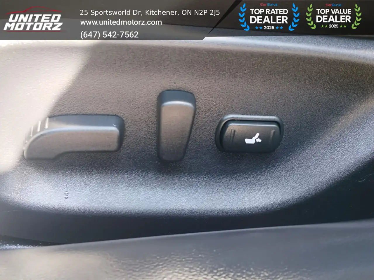 Infiniti Q50 снимка Infiniti Q50