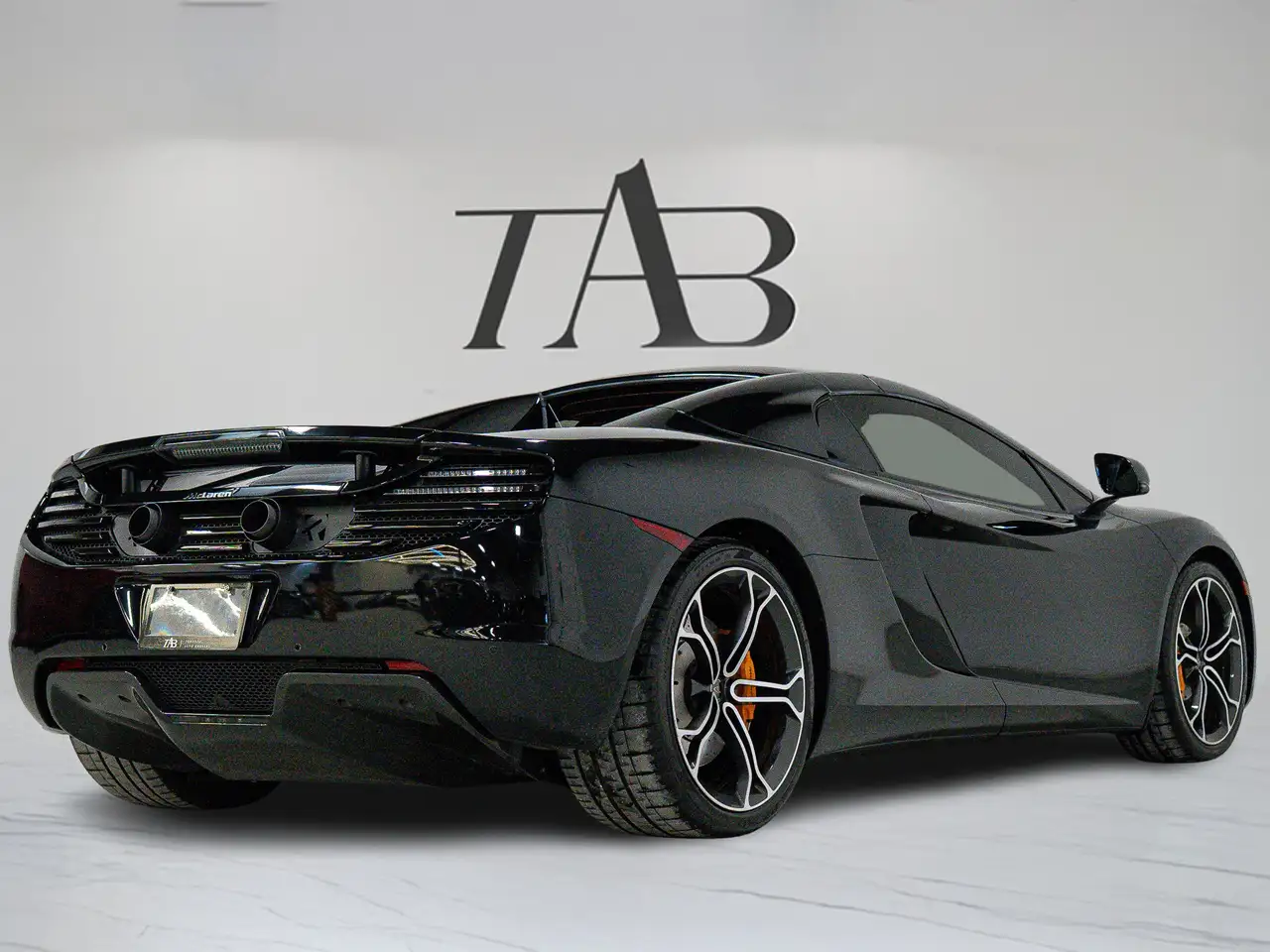 McLaren MP4-12C photo McLaren MP4-12C
