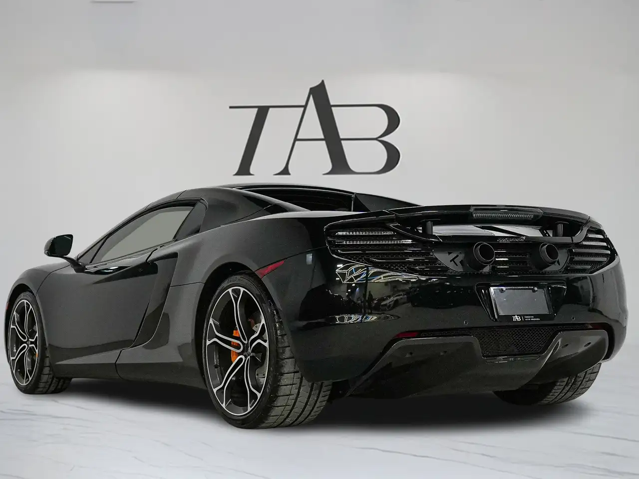 McLaren MP4-12C photo McLaren MP4-12C