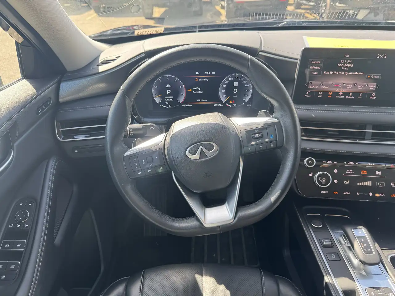 Infiniti QX60 снимка Infiniti QX60