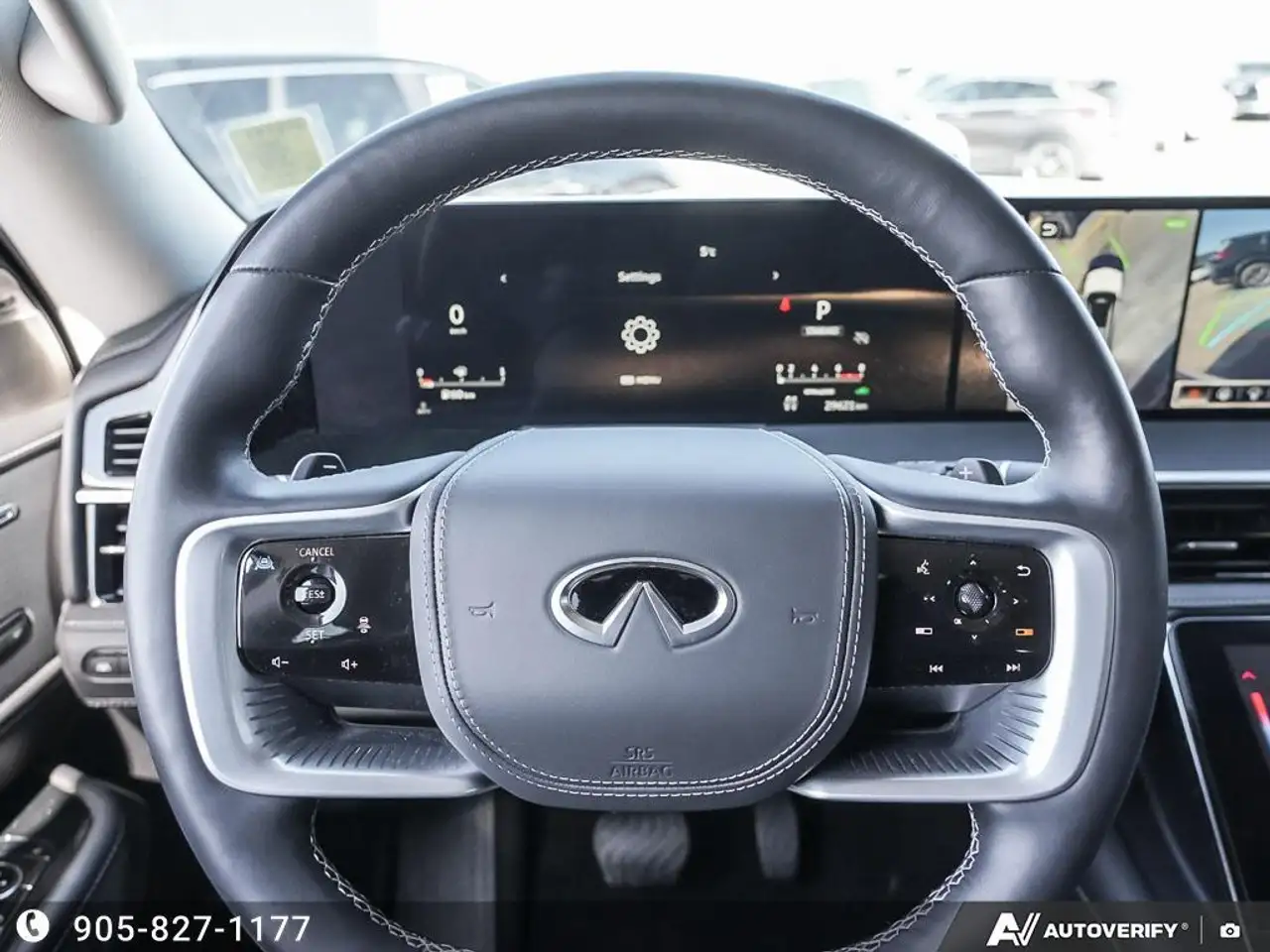Infiniti QX80 fotografie Infiniti QX80