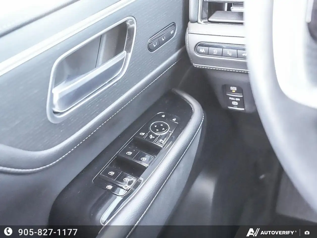 Infiniti QX80 fotografie Infiniti QX80