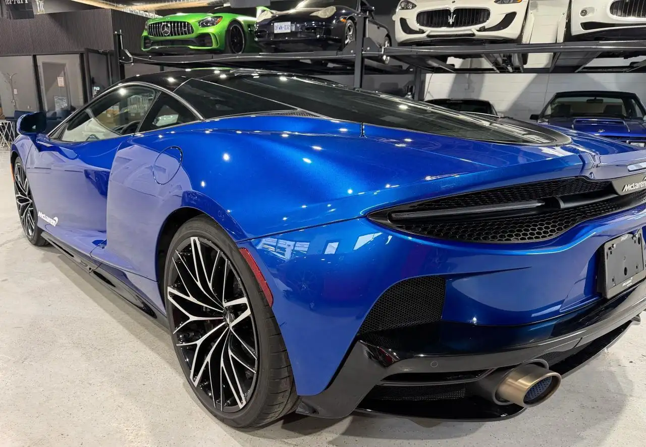 McLaren GT снимка McLaren GT
