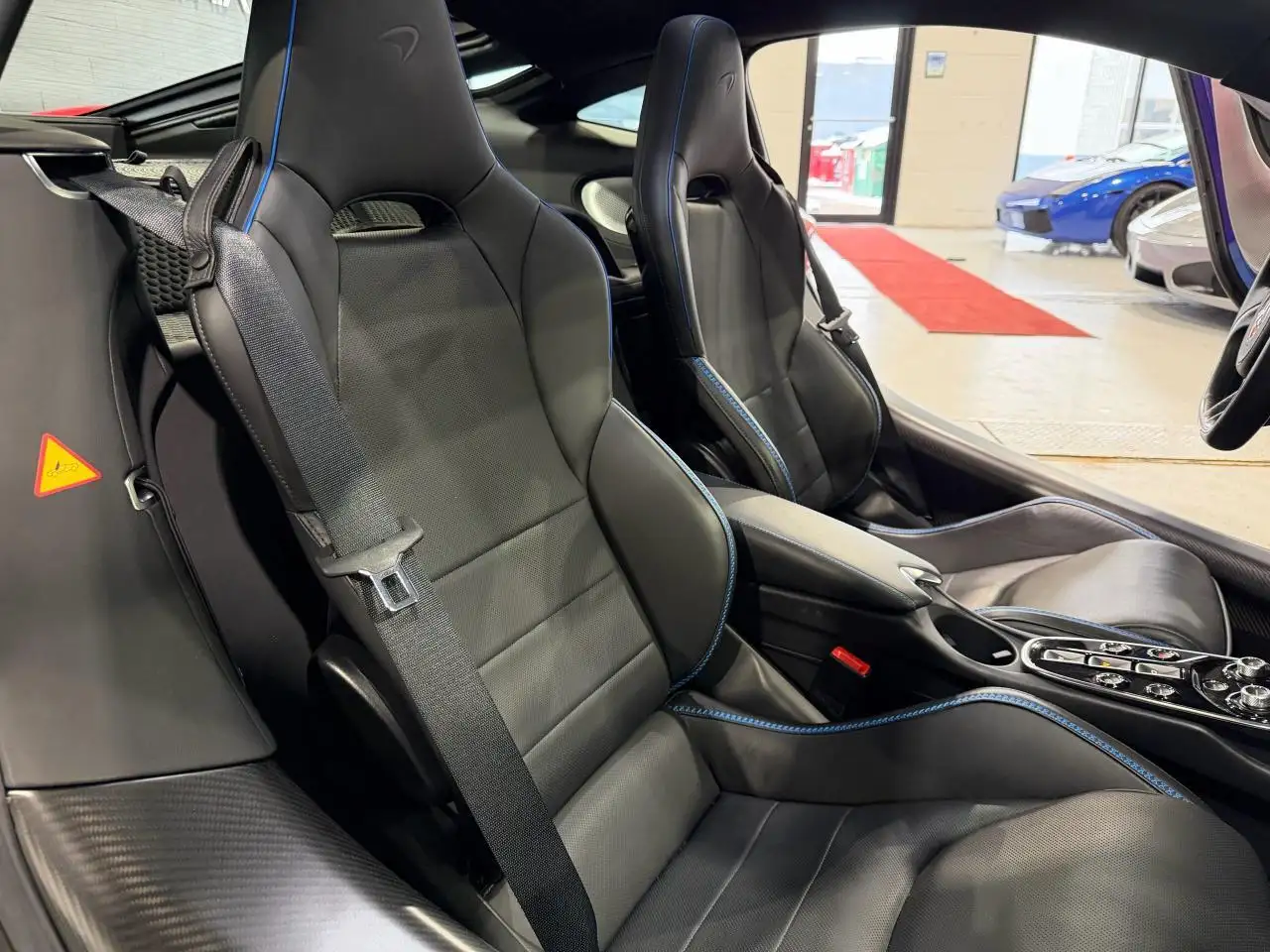 McLaren GT снимка McLaren GT