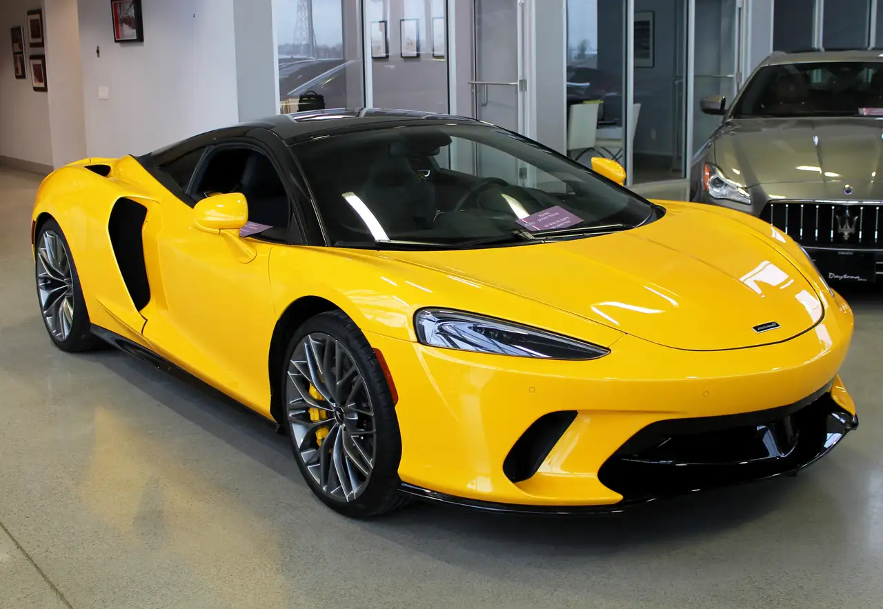 McLaren GT снимка McLaren GT